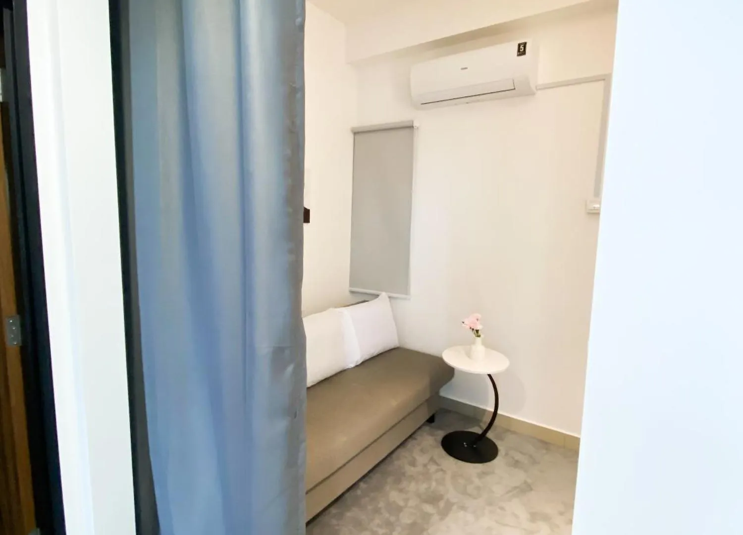 Veranda-2Br,4Pax I 5Mins To Ciq And Ksl I Fast-Wifi Johor Bahru