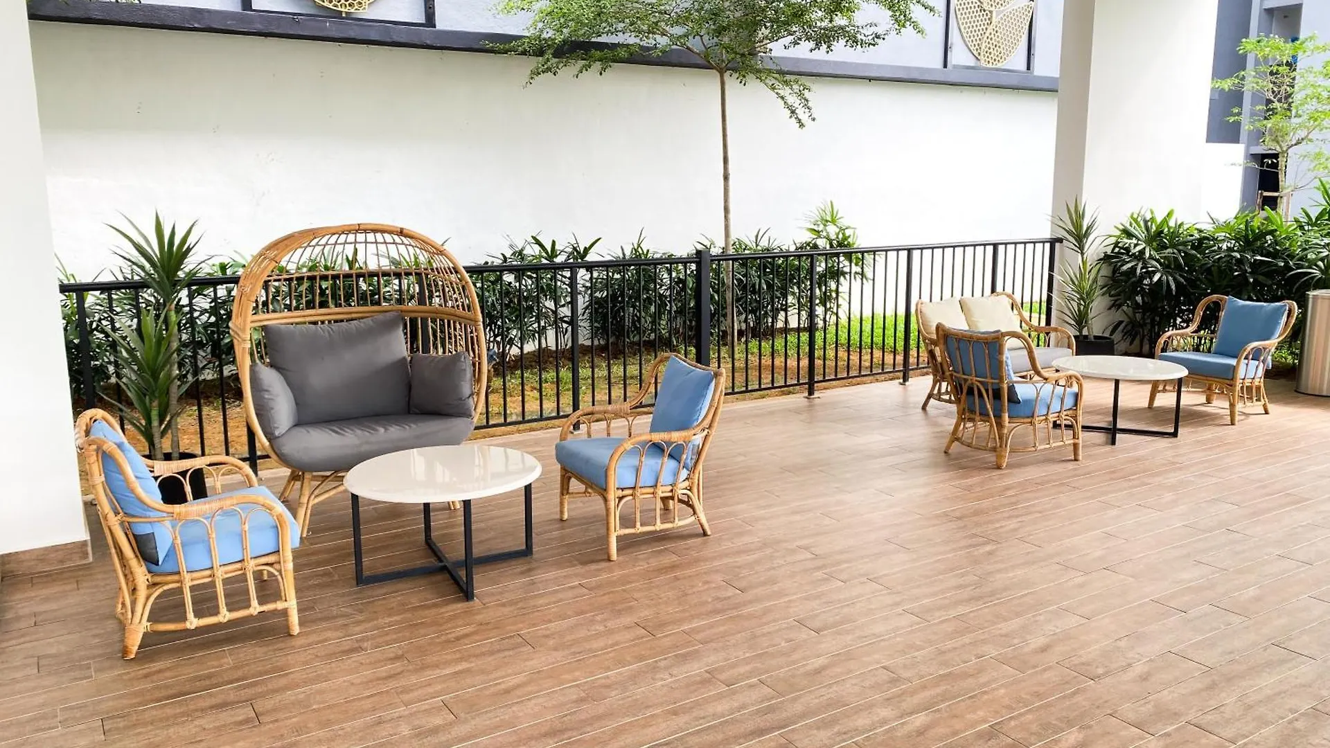 Veranda-2Br,4Pax I 5Mins To Ciq And Ksl I Fast-Wifi Johor Bahru Malaysia