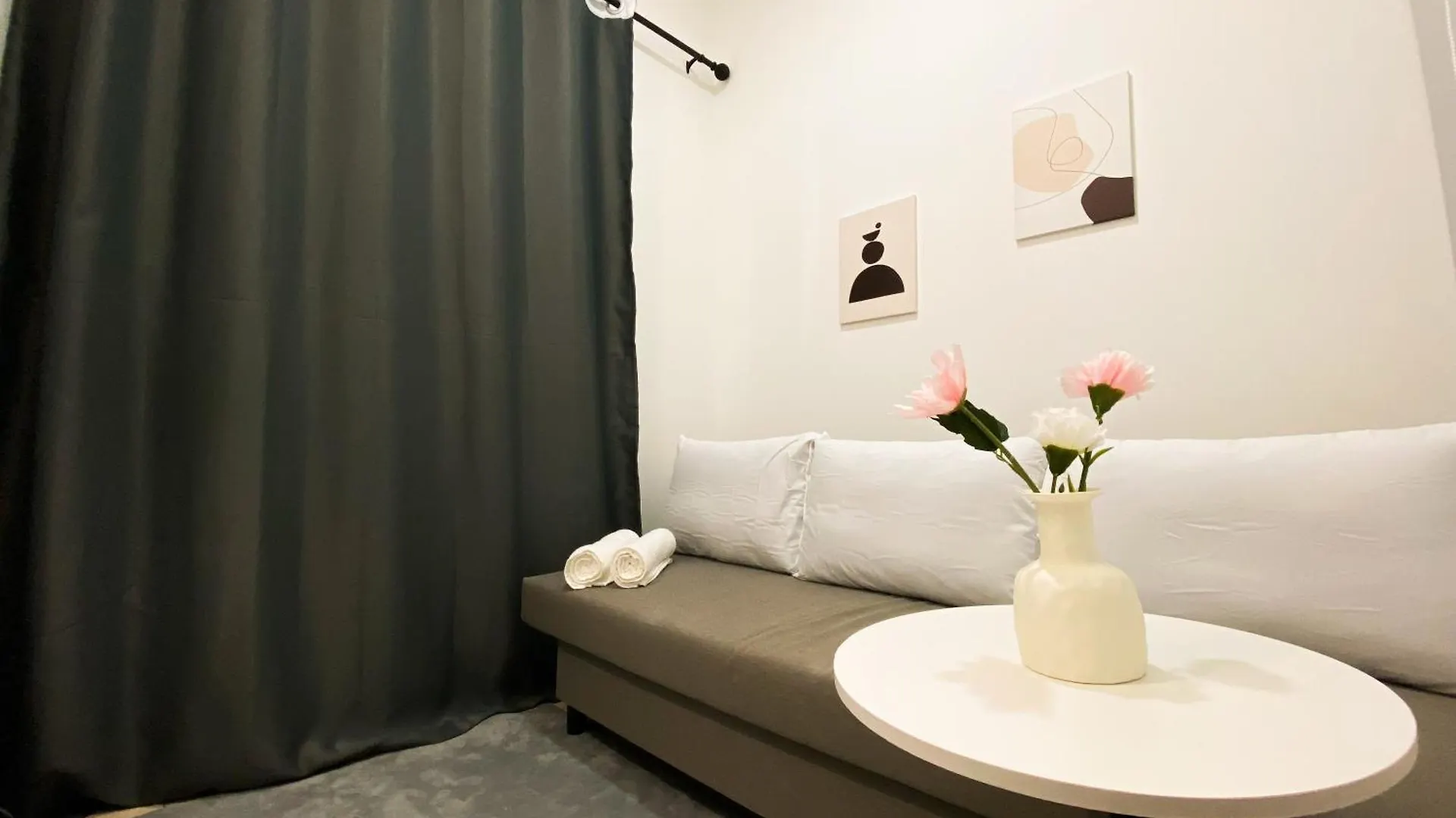 Veranda-2Br,4Pax I 5Mins To Ciq And Ksl I Fast-Wifi Johor Bahru 0*,