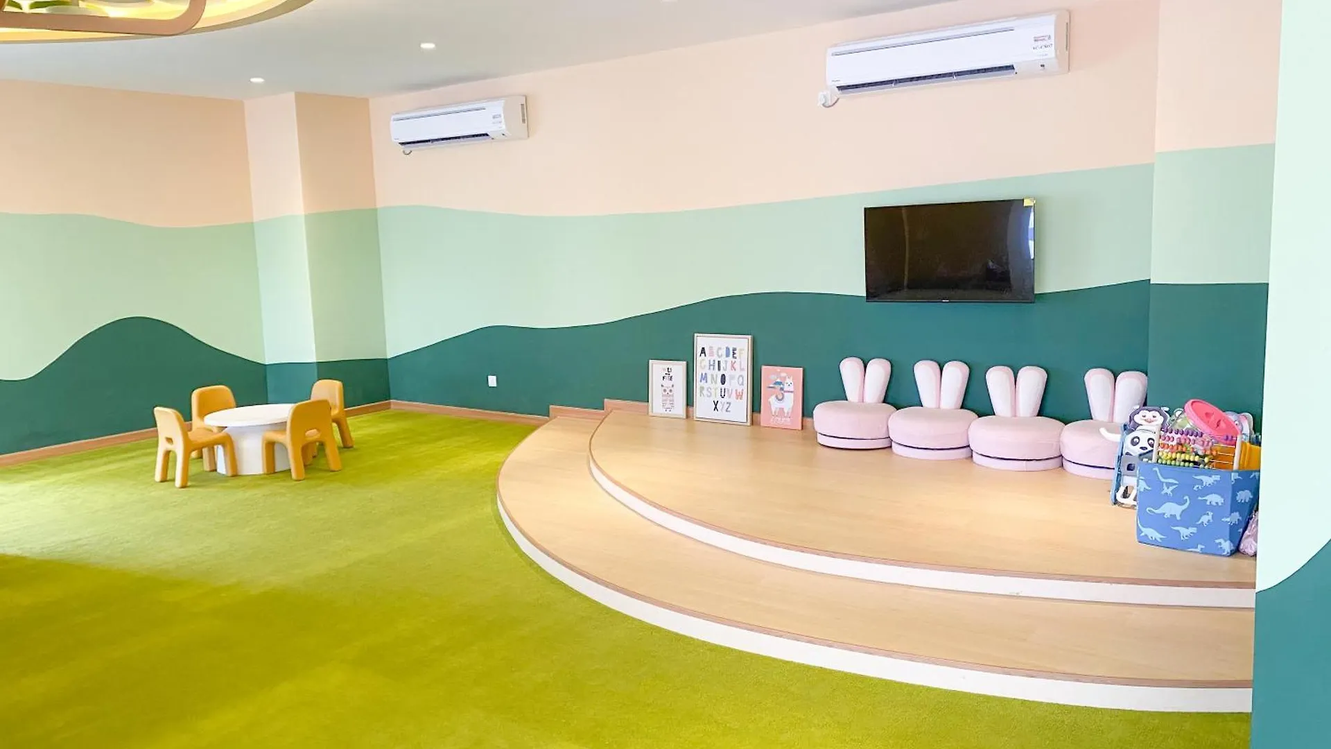 Veranda-2Br,4Pax I 5Mins To Ciq And Ksl I Fast-Wifi Johor Bahru Apartment