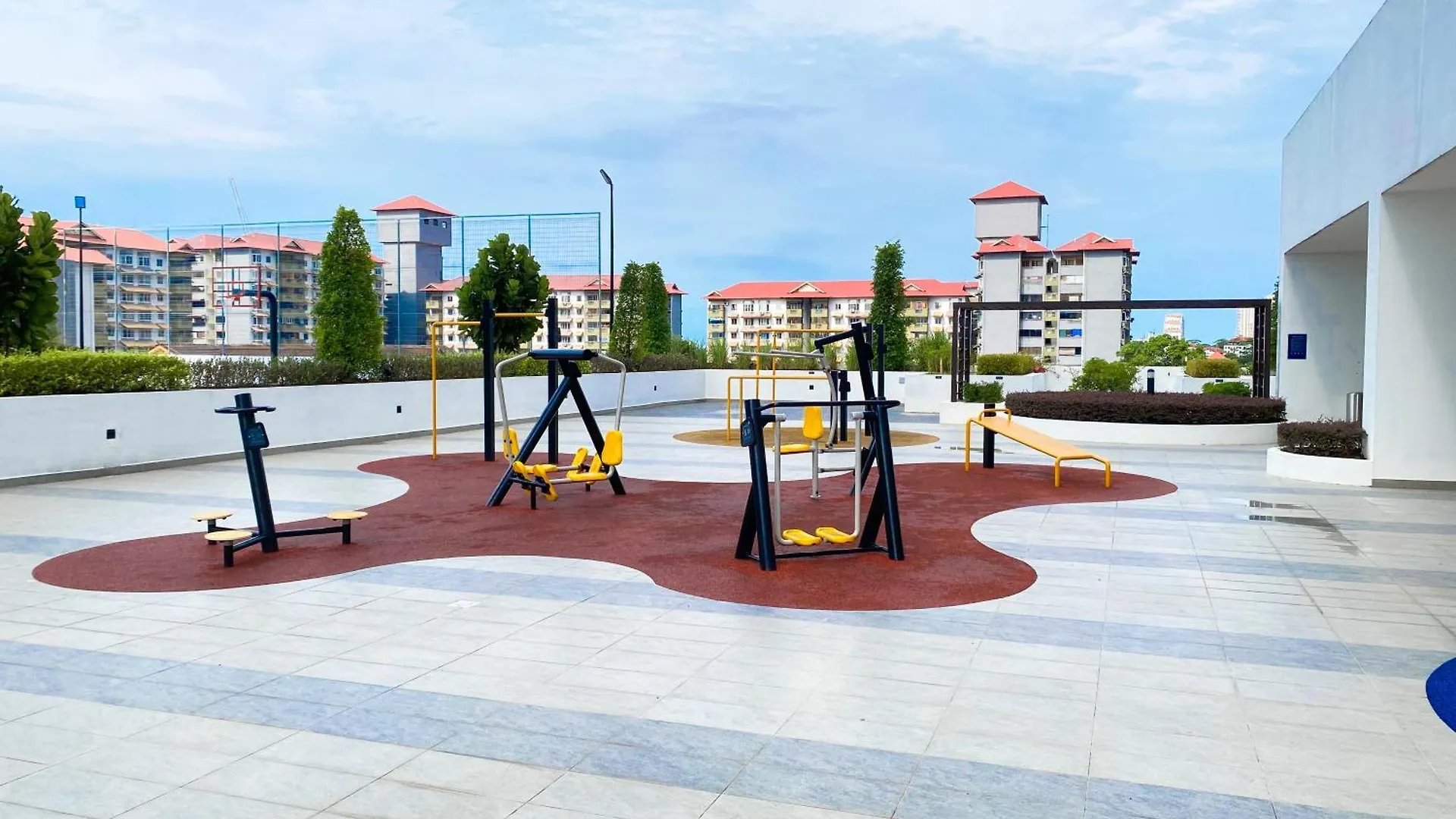 Veranda-2Br,4Pax I 5Mins To Ciq And Ksl I Fast-Wifi Johor Bahru